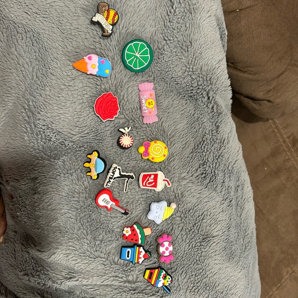Croc charms
